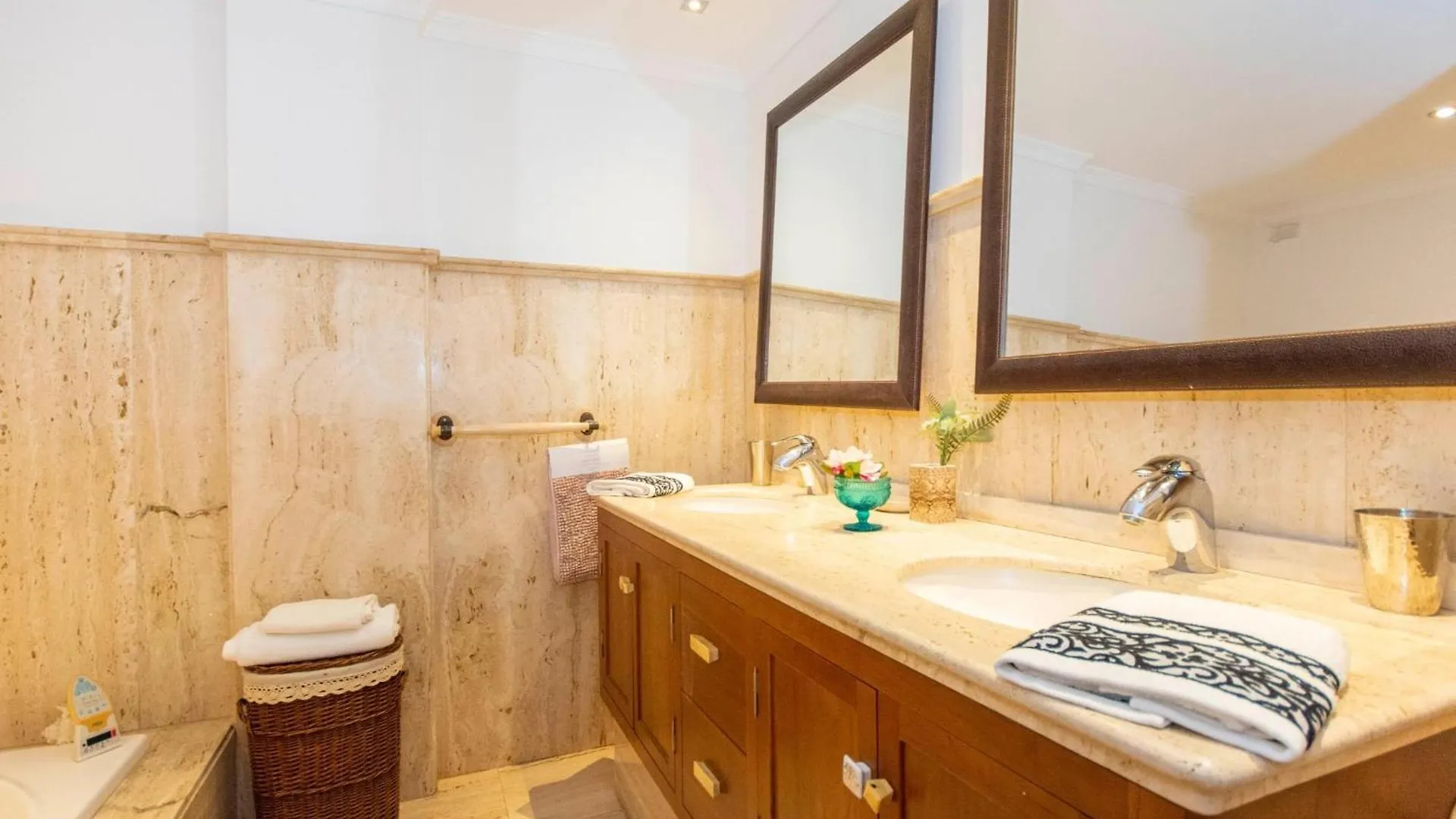 Sunbeach Sol Y Playa Fuengirola Apartment