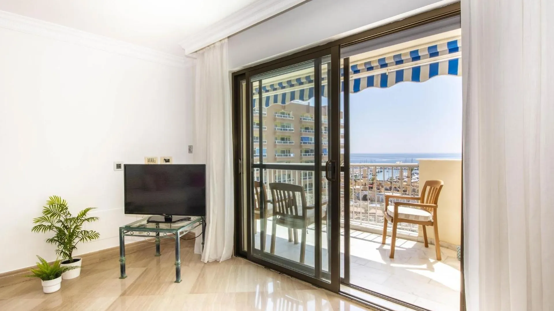 Sunbeach Sol Y Playa Fuengirola Apartment