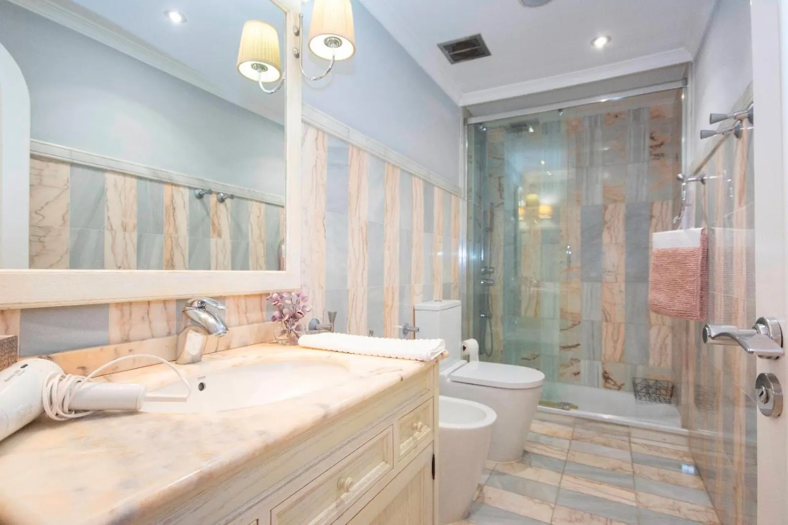 Apartment Sunbeach Sol Y Playa Fuengirola Spain